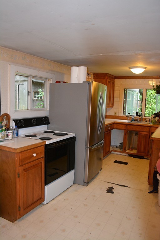 45 Lake Attitash Road Amesbury, MA 01913 - Photo 19 of 30 Gallery Image 19