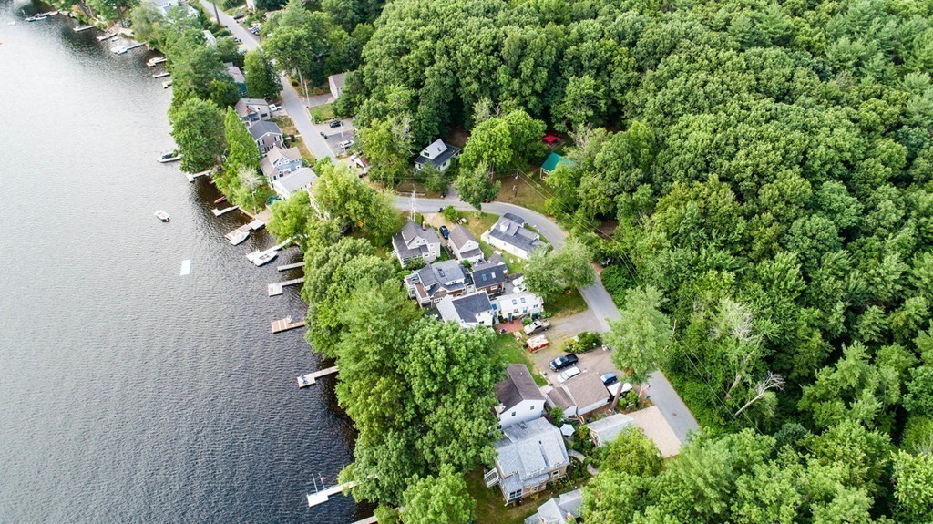 45 Lake Attitash Road Amesbury, MA 01913 - Photo 3 of 30 Gallery Image 3