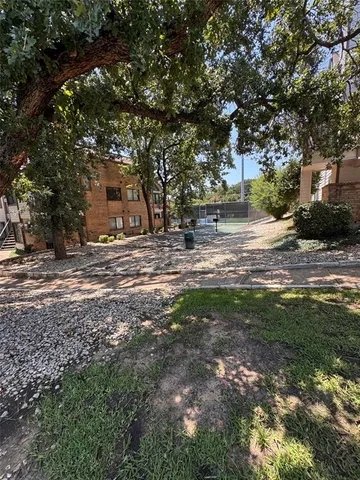 a view of a outdoor space