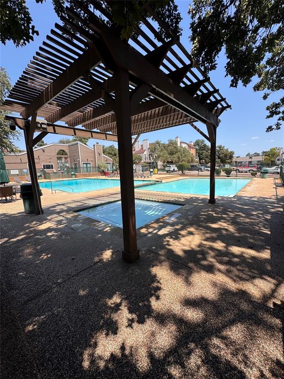 2305 Basil Drive, Unit D108 Arlington, TX 76006 - Photo 19 of 20 a view of a outdoor space
