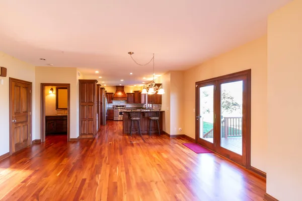 $789,900 | 25812 91st Street, Salem Lakes, WI 53168