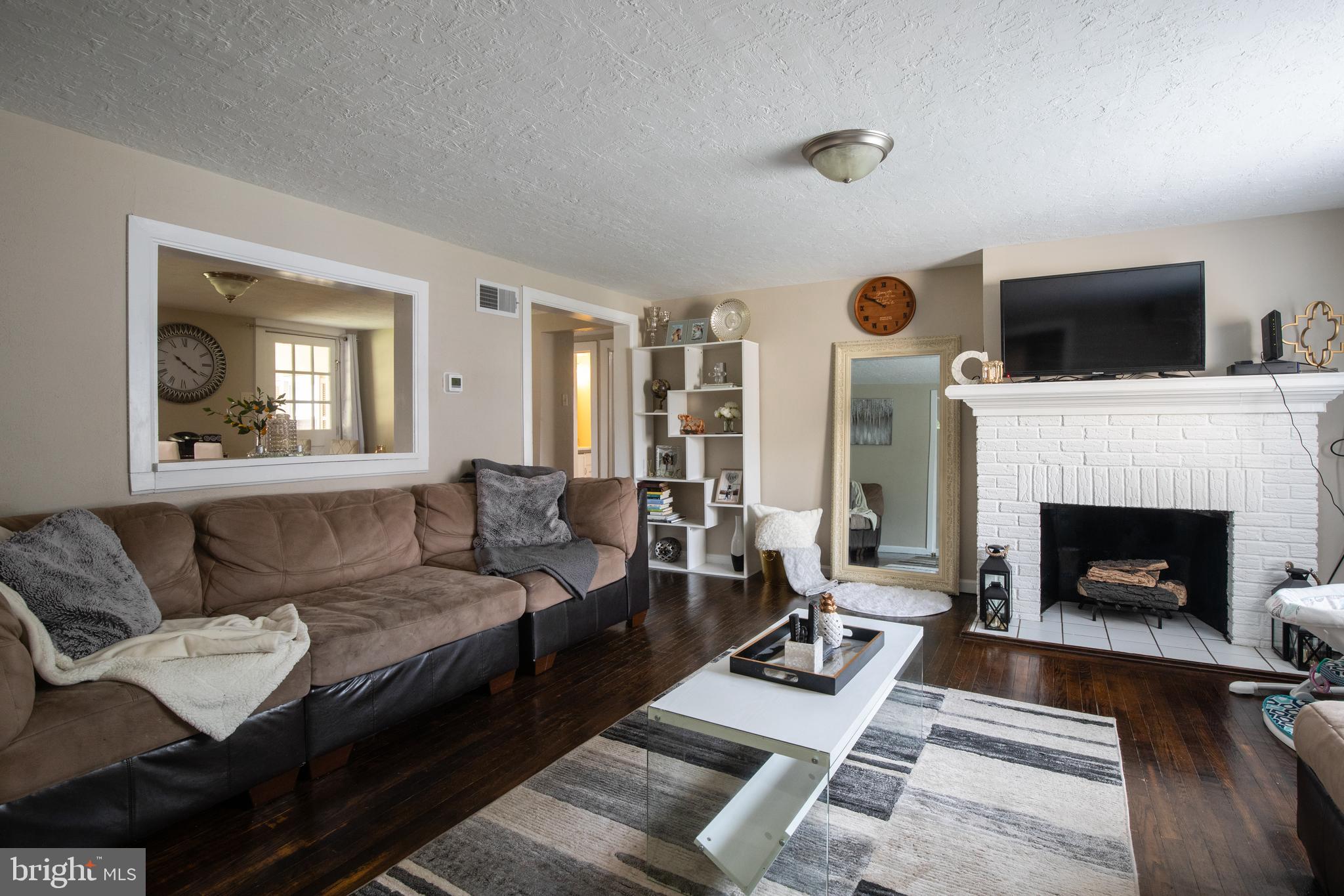 1456 Whiteford Road York, PA 17402 - Photo 11 of 32 Gallery Image 11