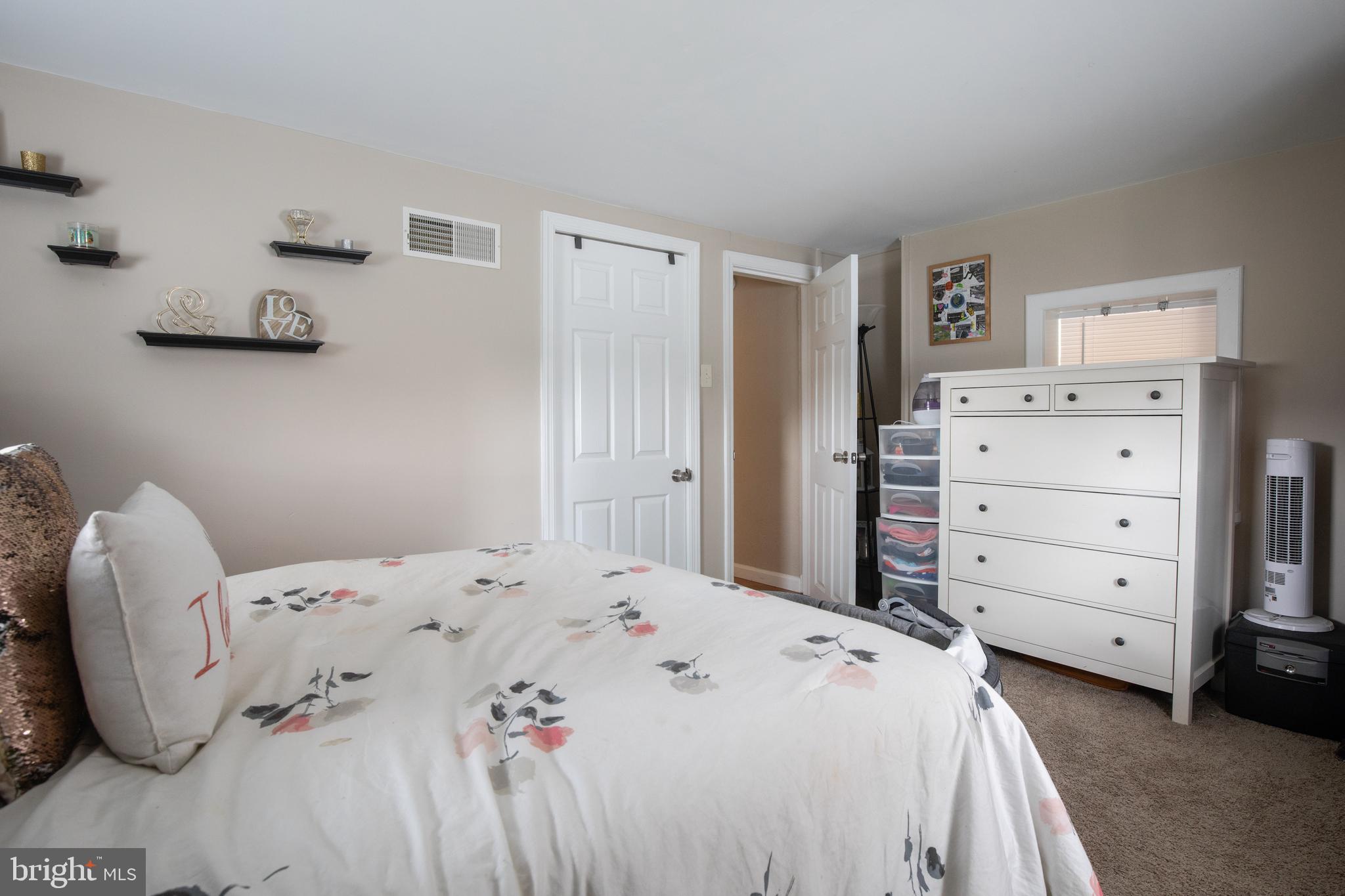 1456 Whiteford Road York, PA 17402 - Photo 18 of 32 Gallery Image 18