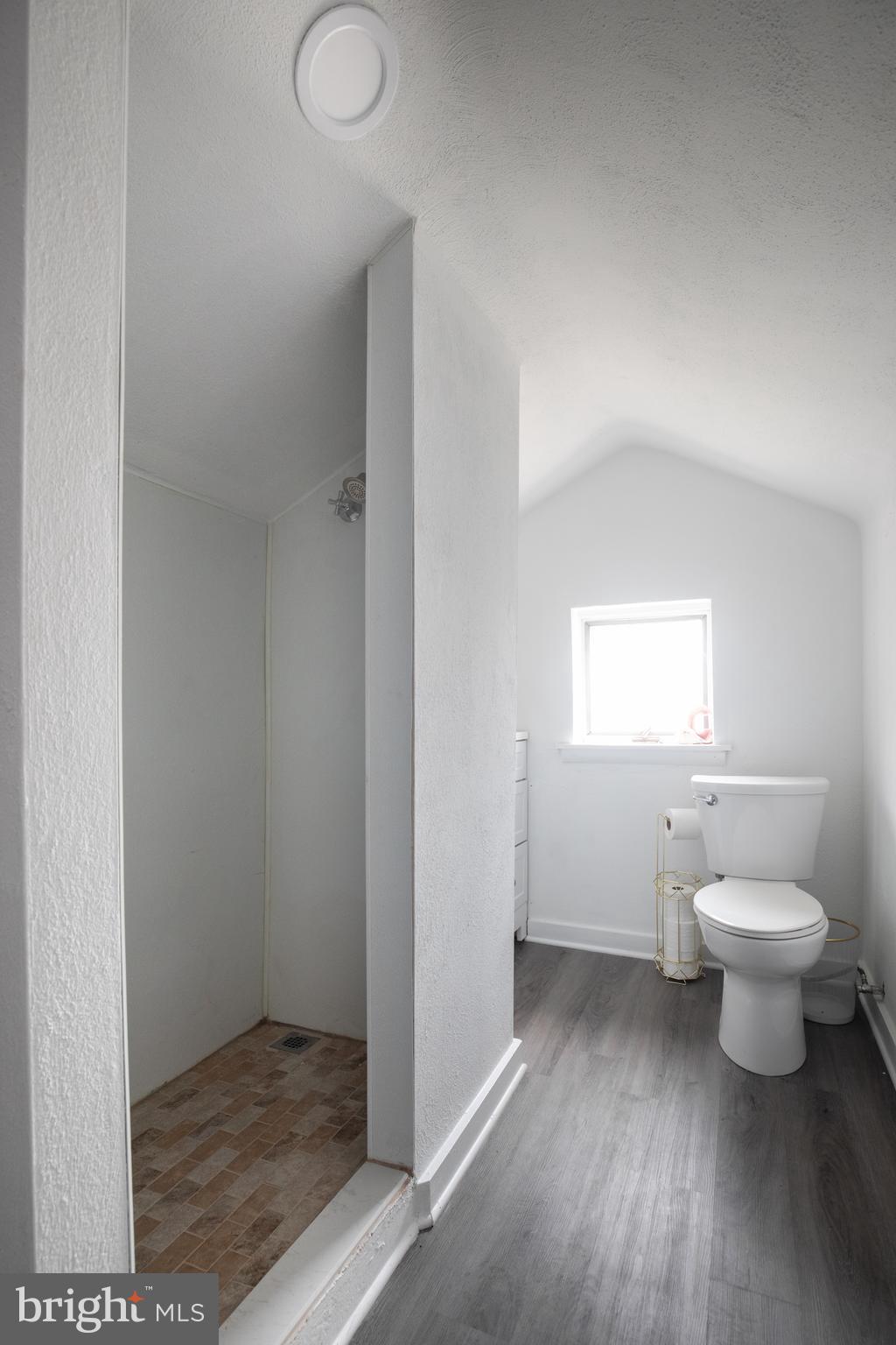 1456 Whiteford Road York, PA 17402 - Photo 25 of 32 Gallery Image 25