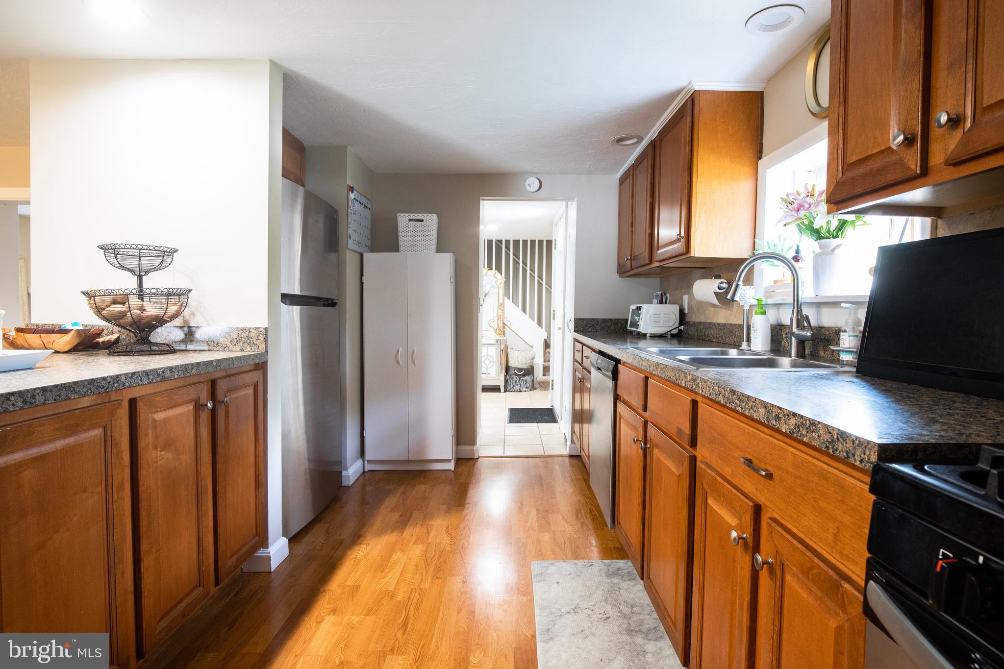 1456 Whiteford Road York, PA 17402 - Photo 6 of 32 Gallery Image 6