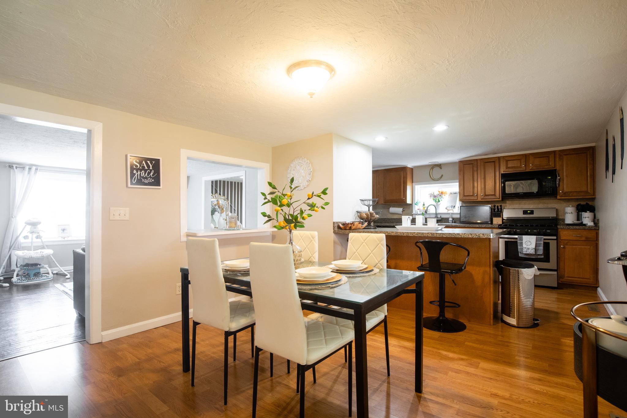 1456 Whiteford Road York, PA 17402 - Photo 8 of 32 Gallery Image 8