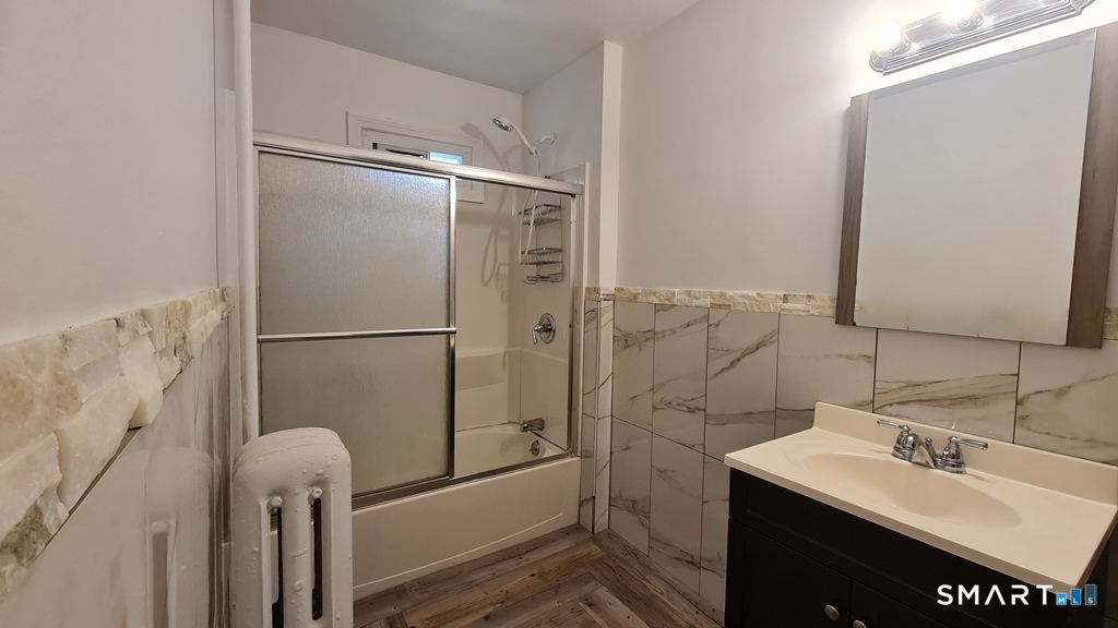 64-66 Ridge Street Manchester, CT 06040 - Photo 7 of 21