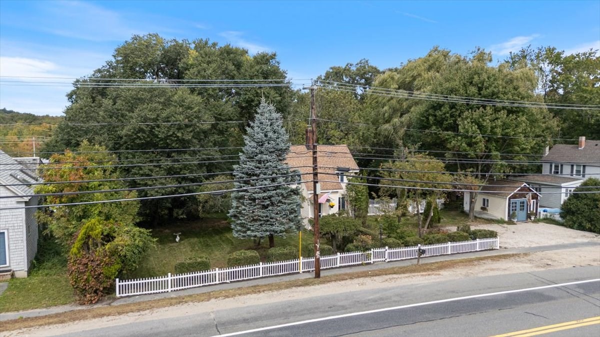 55 Haverhill Road Amesbury, MA 01913 - Photo 34 of 39 Gallery Image 34