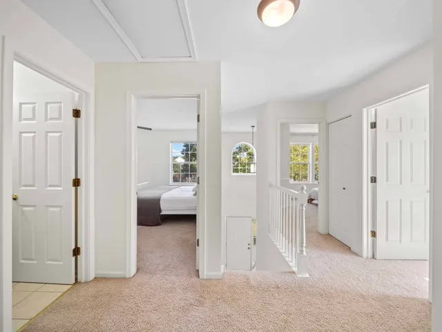 $3,650 | 2521 Waterford Lane, Lake In The Hills, IL 60156