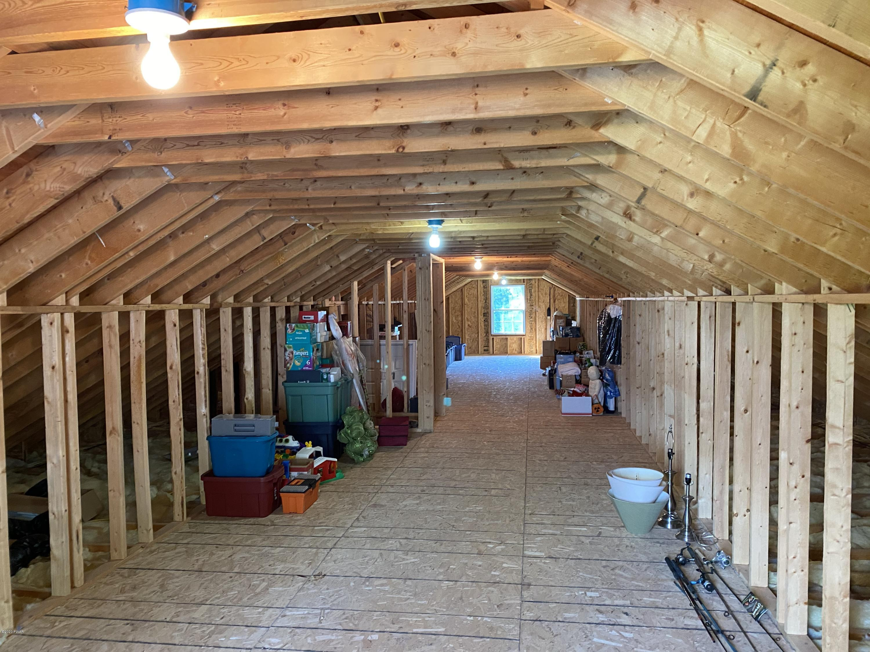 283 Mill Brook Road Waymart, PA 18472 - Photo 21 of 30