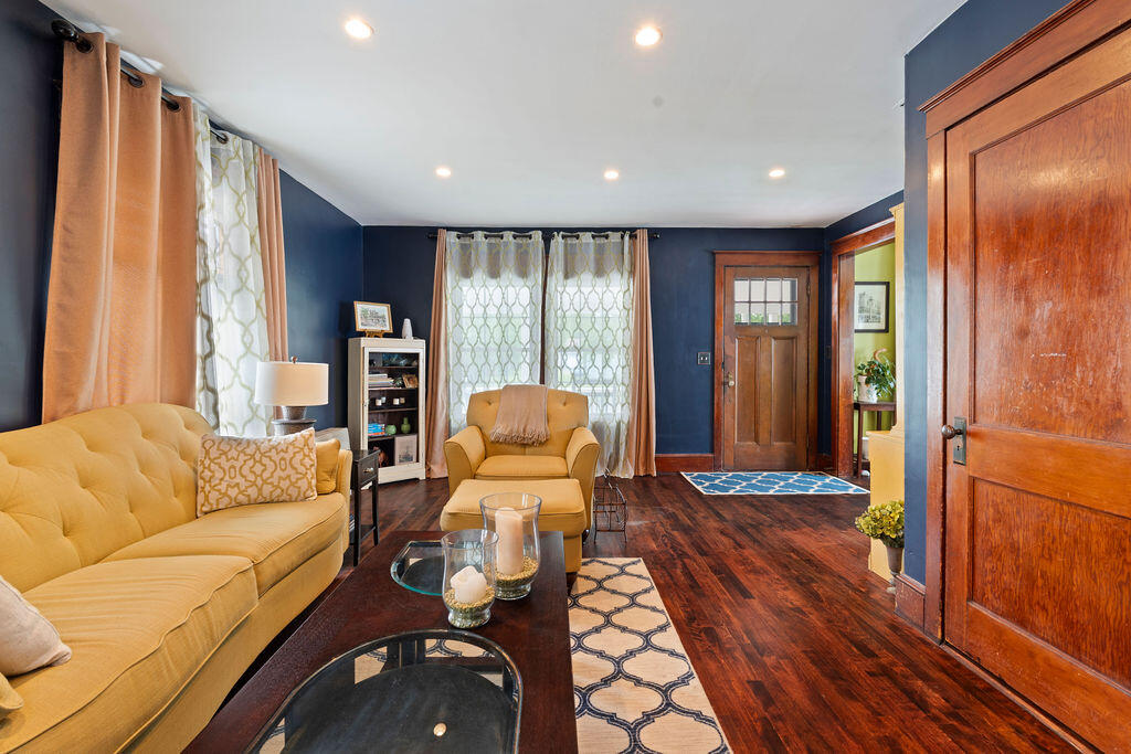 64 Presumpscot Street Portland, ME 04103 - Photo 19 of 35 DSC09666