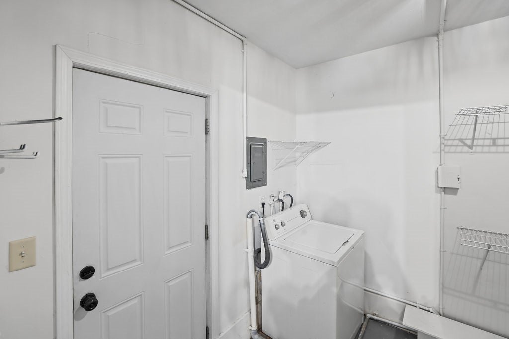 2832 North Fairview Avenue Decatur, IL 62526 - Photo 20 of 27 Gallery Image 20