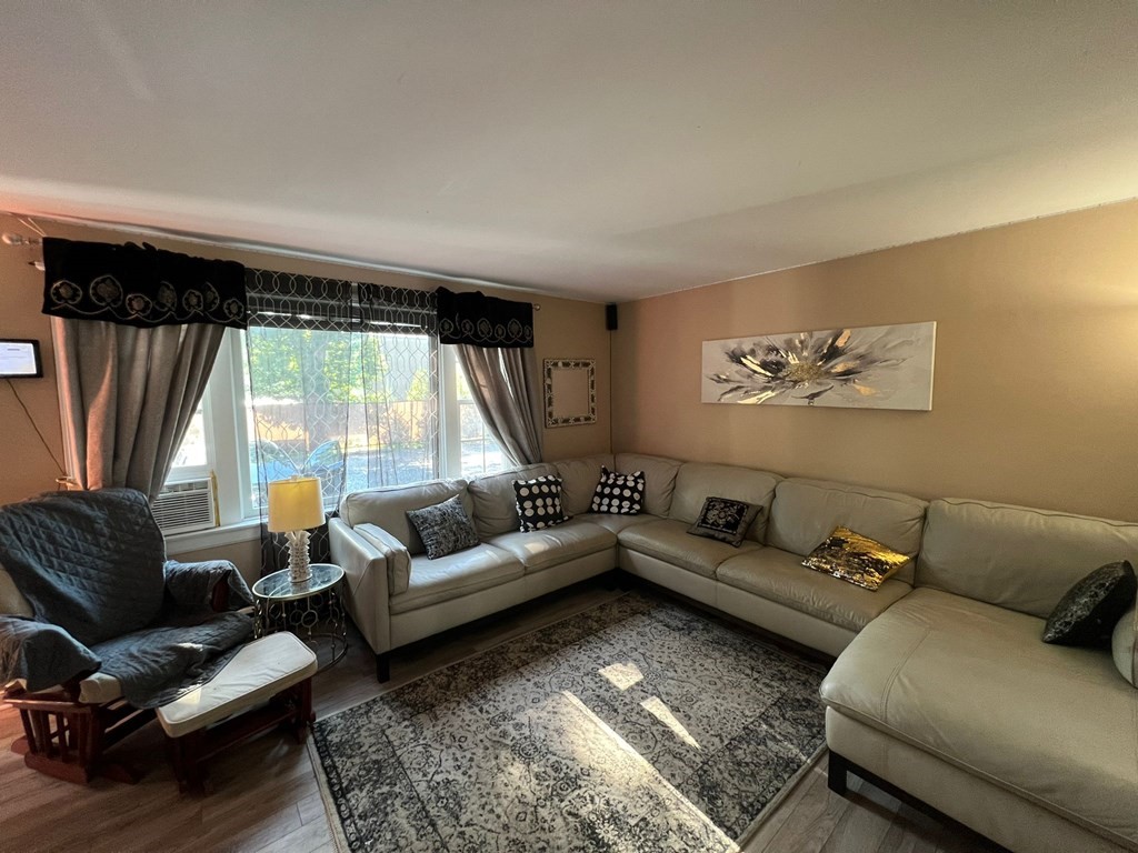 320-322 Cordaville Road Ashland, MA 01721 - Photo 3 of 42