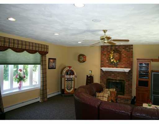 62 Fox Run Cranston, RI 02921 - Photo 3 of 6 Other.