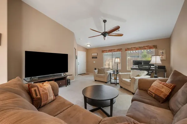 $1,800 | 1268 South 238th Lane, Buckeye, AZ 85326