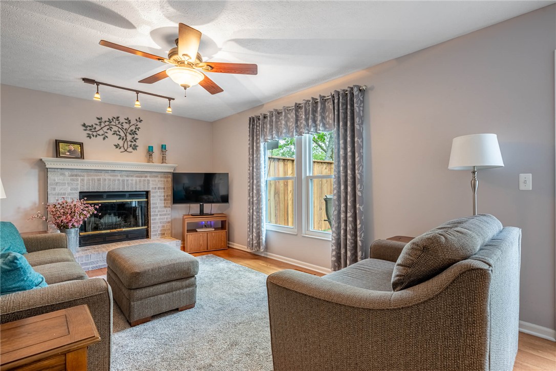280 Tamarack Trail Springboro, OH 45066 - Photo 12 of 39