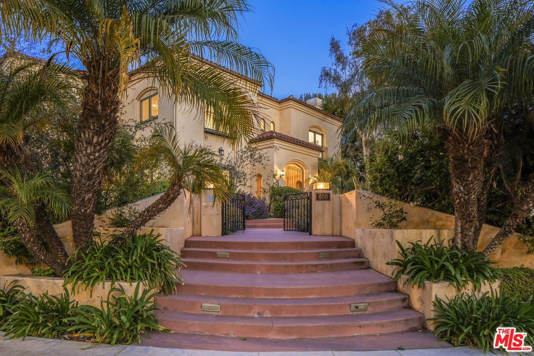 400 South Mc Cadden Place Los Angeles, CA 90020 - Photo 3 of 28