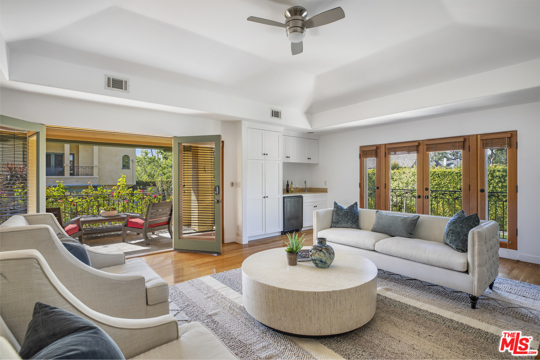 400 South Mc Cadden Place Los Angeles, CA 90020 - Photo 28 of 28