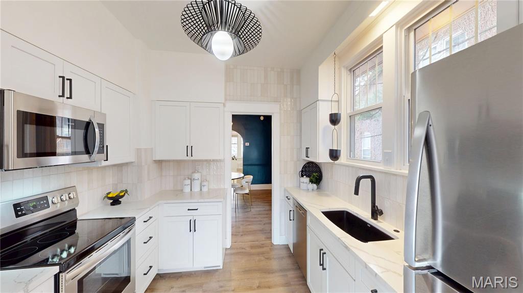 229 Commercial Street Edwardsville, IL 62025 - Photo 16 of 38