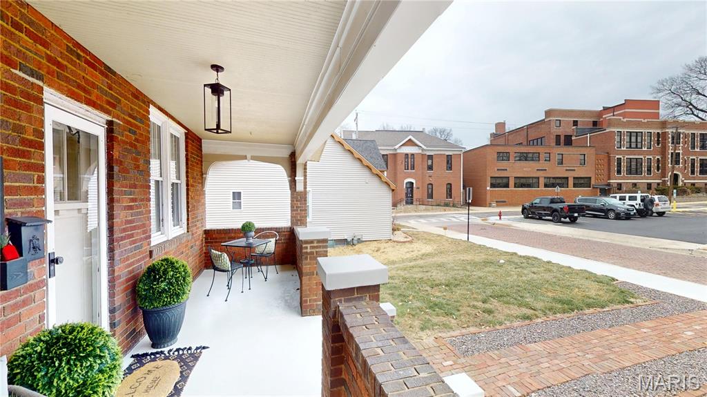 229 Commercial Street Edwardsville, IL 62025 - Photo 5 of 38