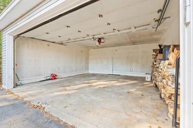 $439,000 | 1 Birch Ridge Avenue, Topsham, ME 04086