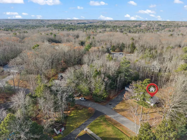 $439,000 | 1 Birch Ridge Avenue, Topsham, ME 04086