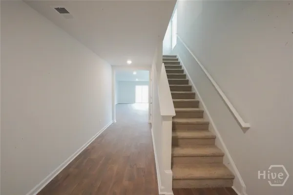 $2,500 | 463 Coconut Drive, Bloomingdale, GA 31302