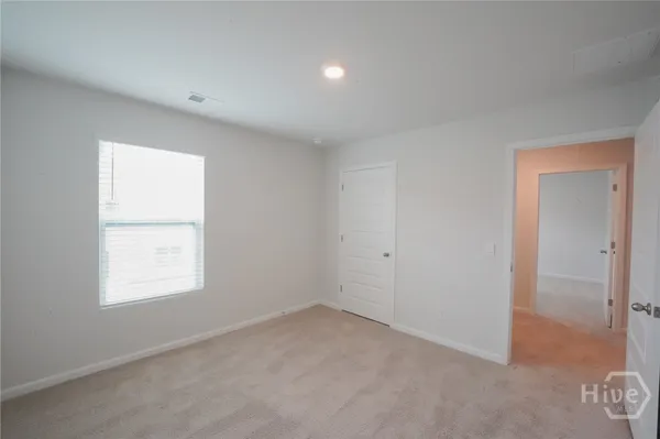 $2,500 | 463 Coconut Drive, Bloomingdale, GA 31302