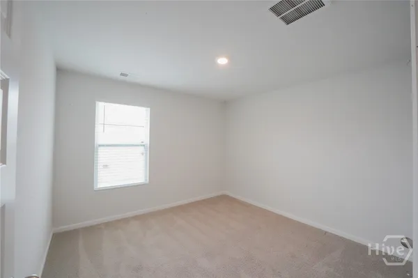 $2,500 | 463 Coconut Drive, Bloomingdale, GA 31302