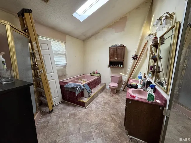 $184,900 | 101 Alpine Street, Salem, IN 47167