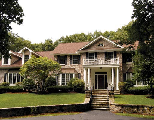 51 Monadnock Road Wellesley, MA 02481 - Photo 1 of 5