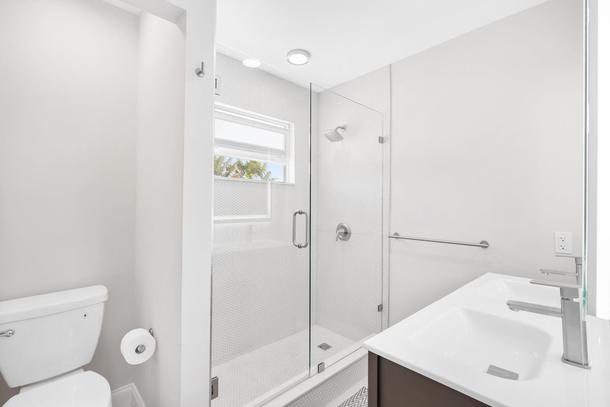 322 Maddock Street West Palm Beach, FL 33405 - Photo 17 of 33 24-web-or-mls-DSC01816