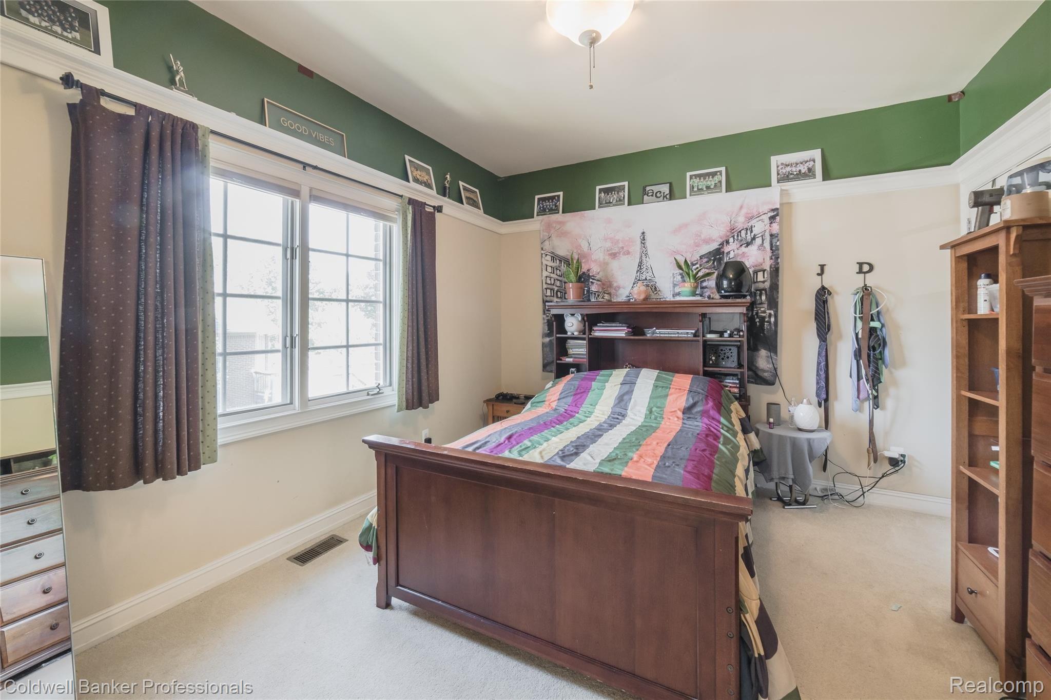 6998 Oakhurst Ridge Road Clarkston, MI 48348 - Photo 42 of 80 6998 OakhurstRidge-43.jpg