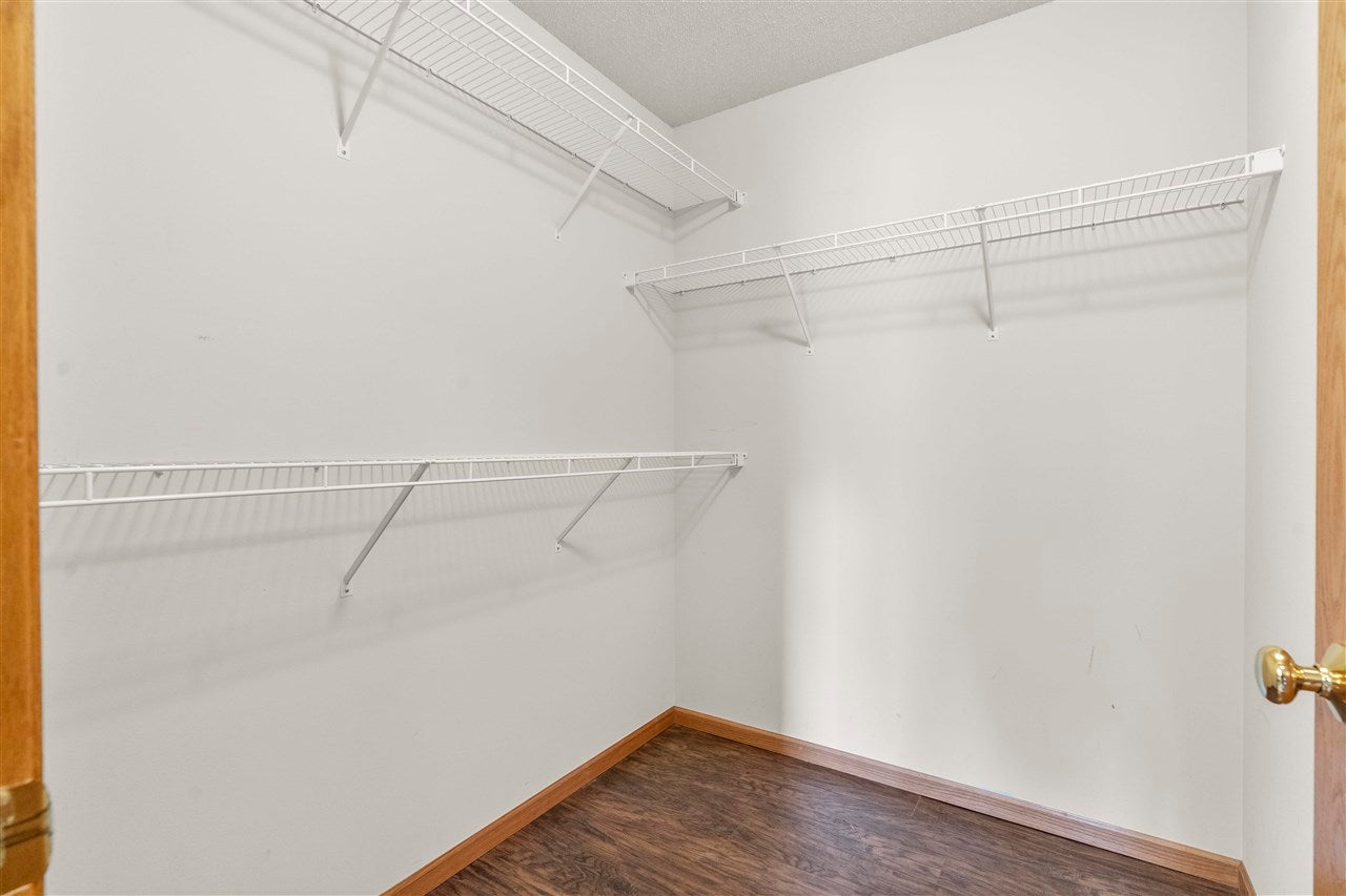 3745 Stoney Point Road Southwest Cedar Rapids, IA 52404 - Photo 10 of 20 Gallery Image 10