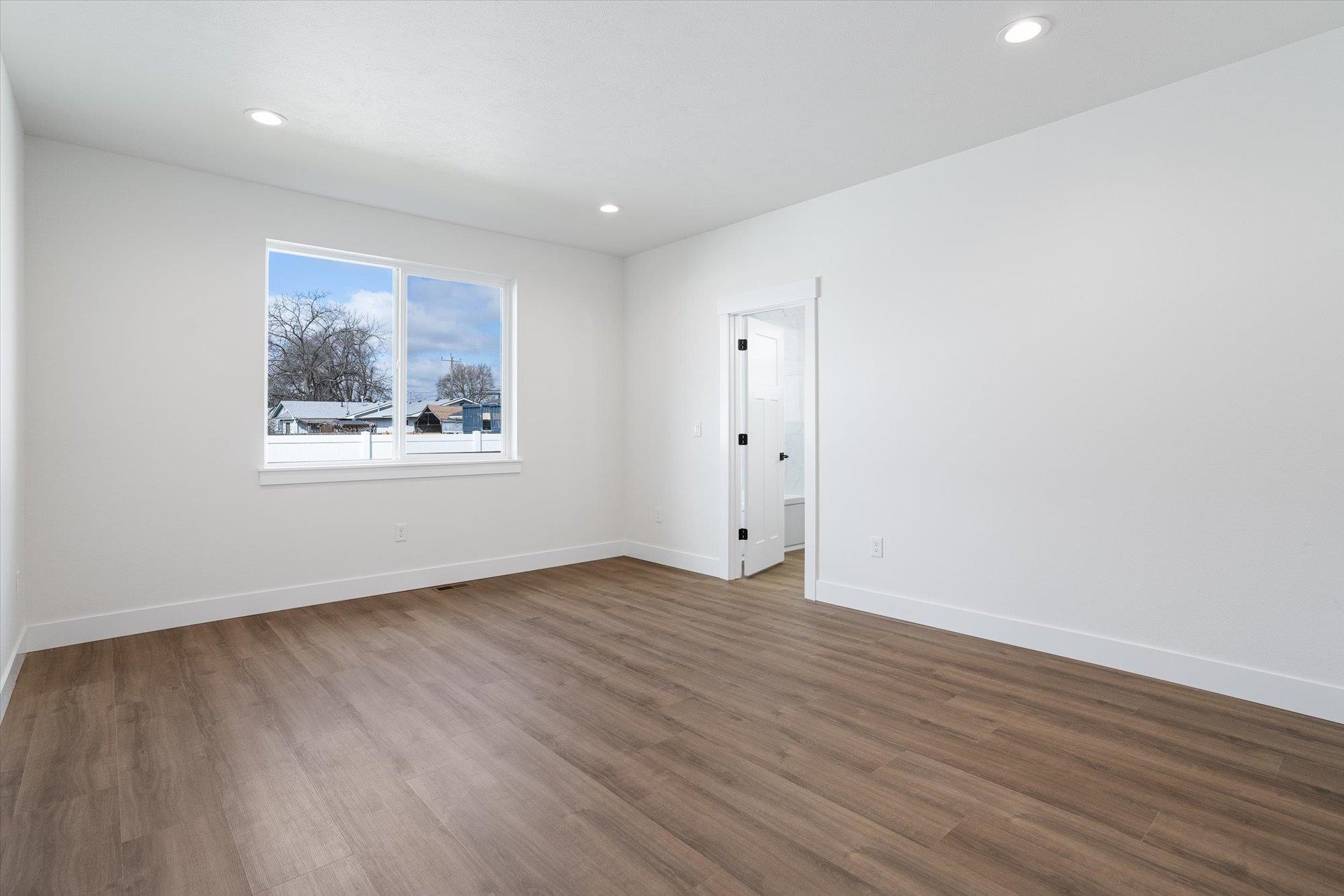 1915 North Donwood Street Spokane Valley, WA 99016 - Photo 11 of 37 Gallery Image 11