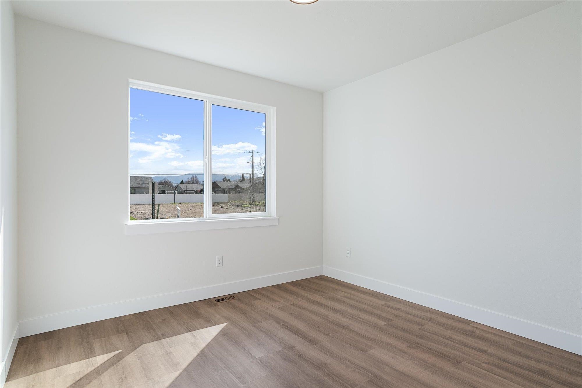 1915 North Donwood Street Spokane Valley, WA 99016 - Photo 18 of 37 Gallery Image 18