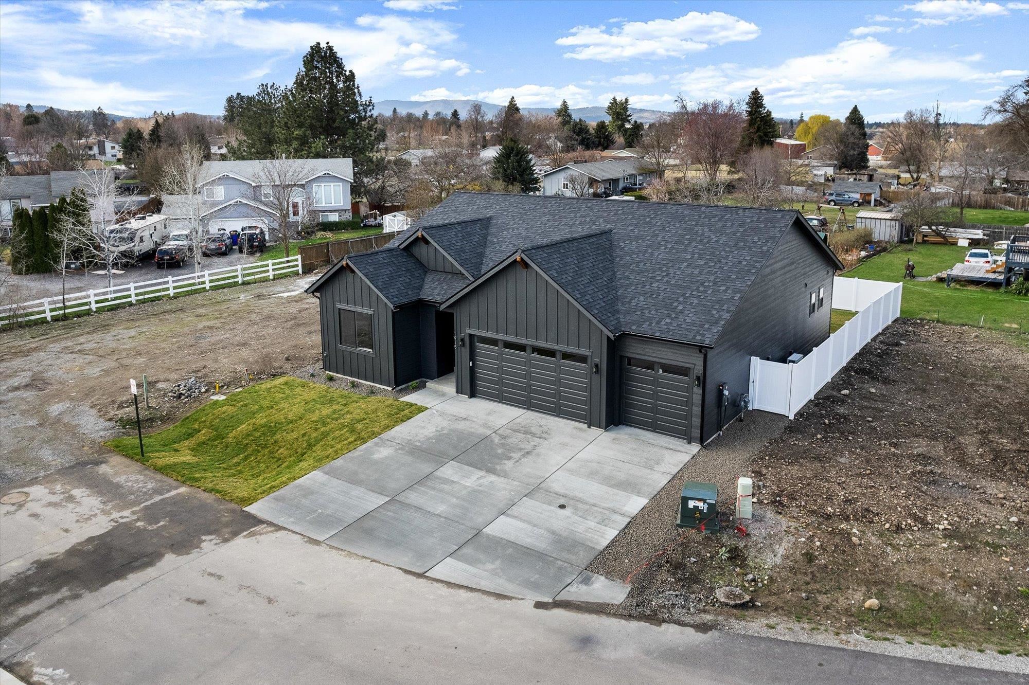 1915 North Donwood Street Spokane Valley, WA 99016 - Photo 30 of 37 Gallery Image 30