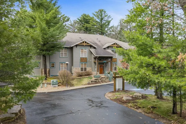 $334,000 | 407 Clara Avenue, Unit 109, Wisconsin Dells, WI 53965