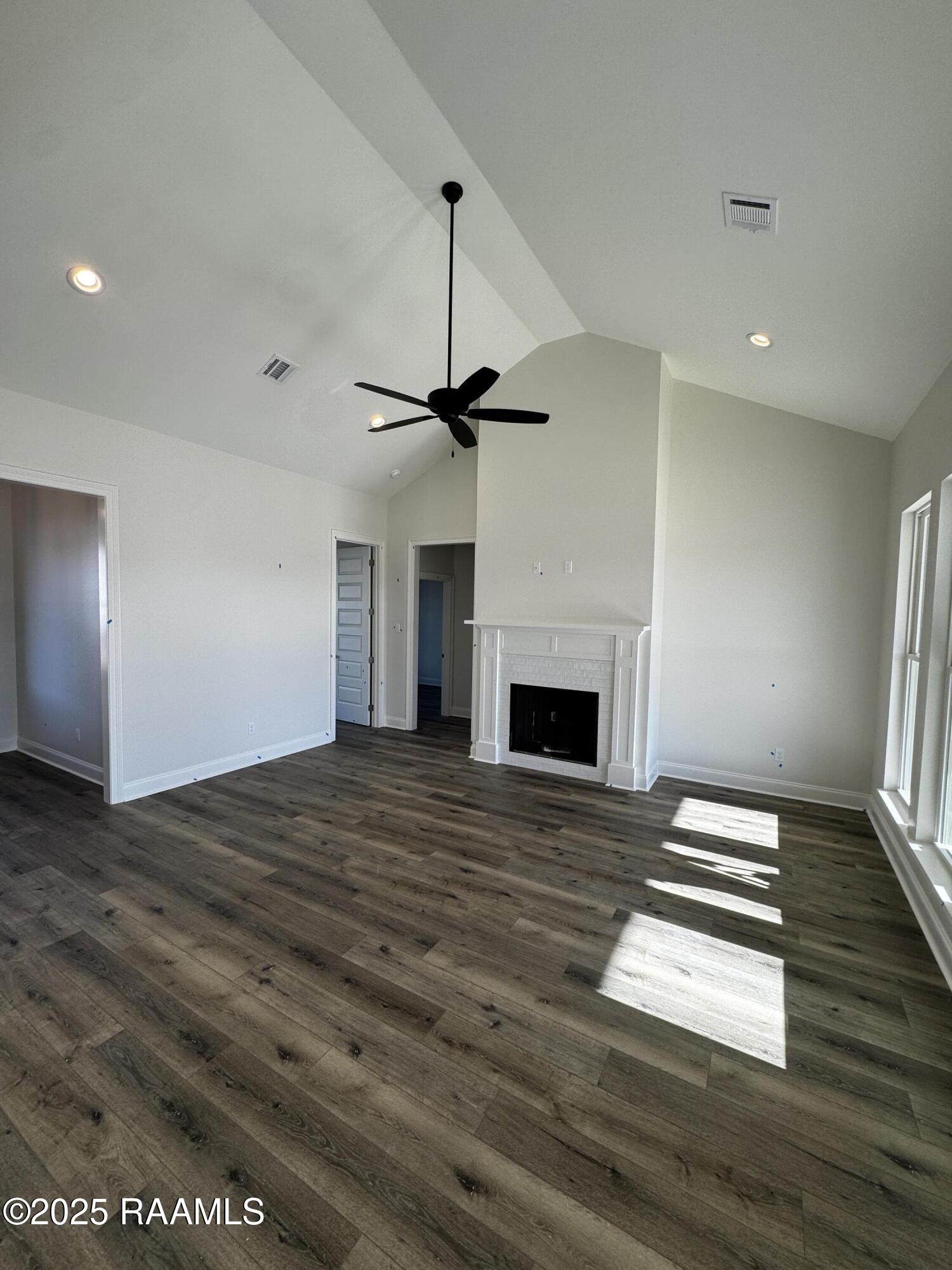 1310 River Road Breaux Bridge, LA 70517 - Photo 3 of 7 IMG_6607