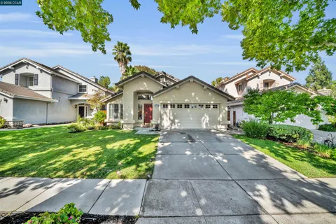 $698,500 | 441 Apple Hill Drive, Brentwood, CA 94513