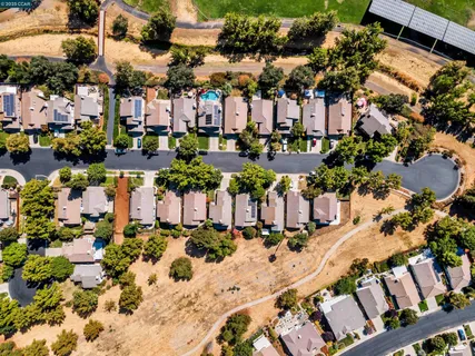 $698,500 | 441 Apple Hill Drive, Brentwood, CA 94513