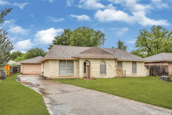 $229,000 | 7314 Woodsman Trail, Houston, TX 77040