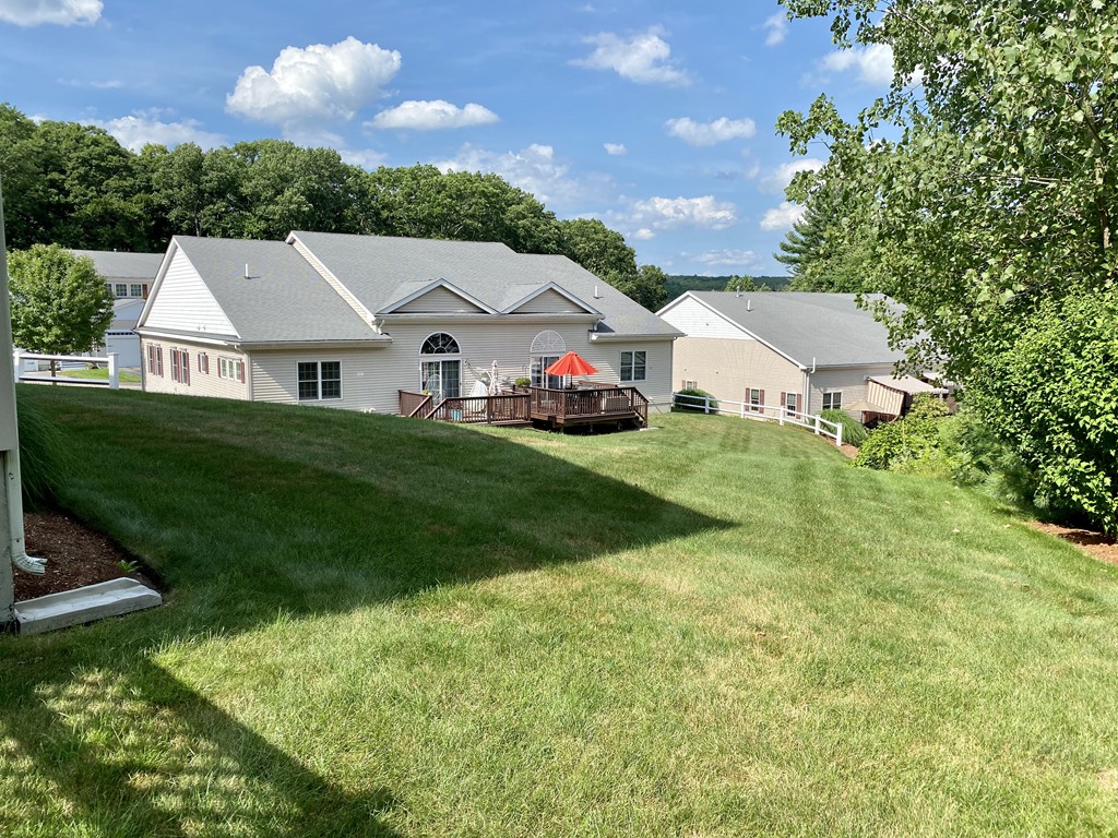 29 Spruce Street, Unit 29 Northbridge, MA 01534 - Photo 42 of 42