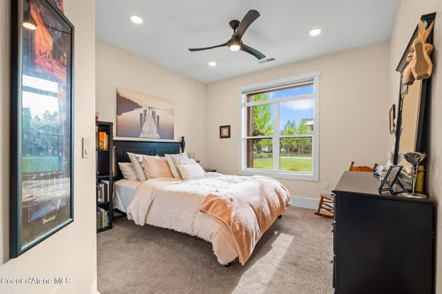 $2,995,000 | 445 West Beach Court, Dover, ID 83825