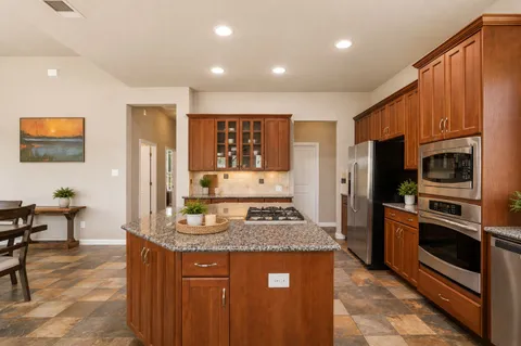 $1,550,000 | 14915 Arrowhead Drive, Leander, TX 78641