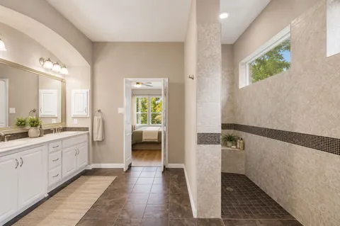 $1,550,000 | 14915 Arrowhead Drive, Leander, TX 78641