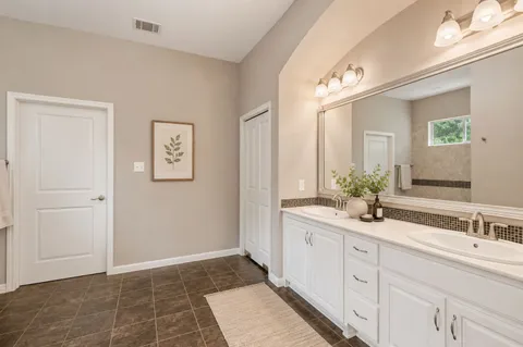 $1,550,000 | 14915 Arrowhead Drive, Leander, TX 78641