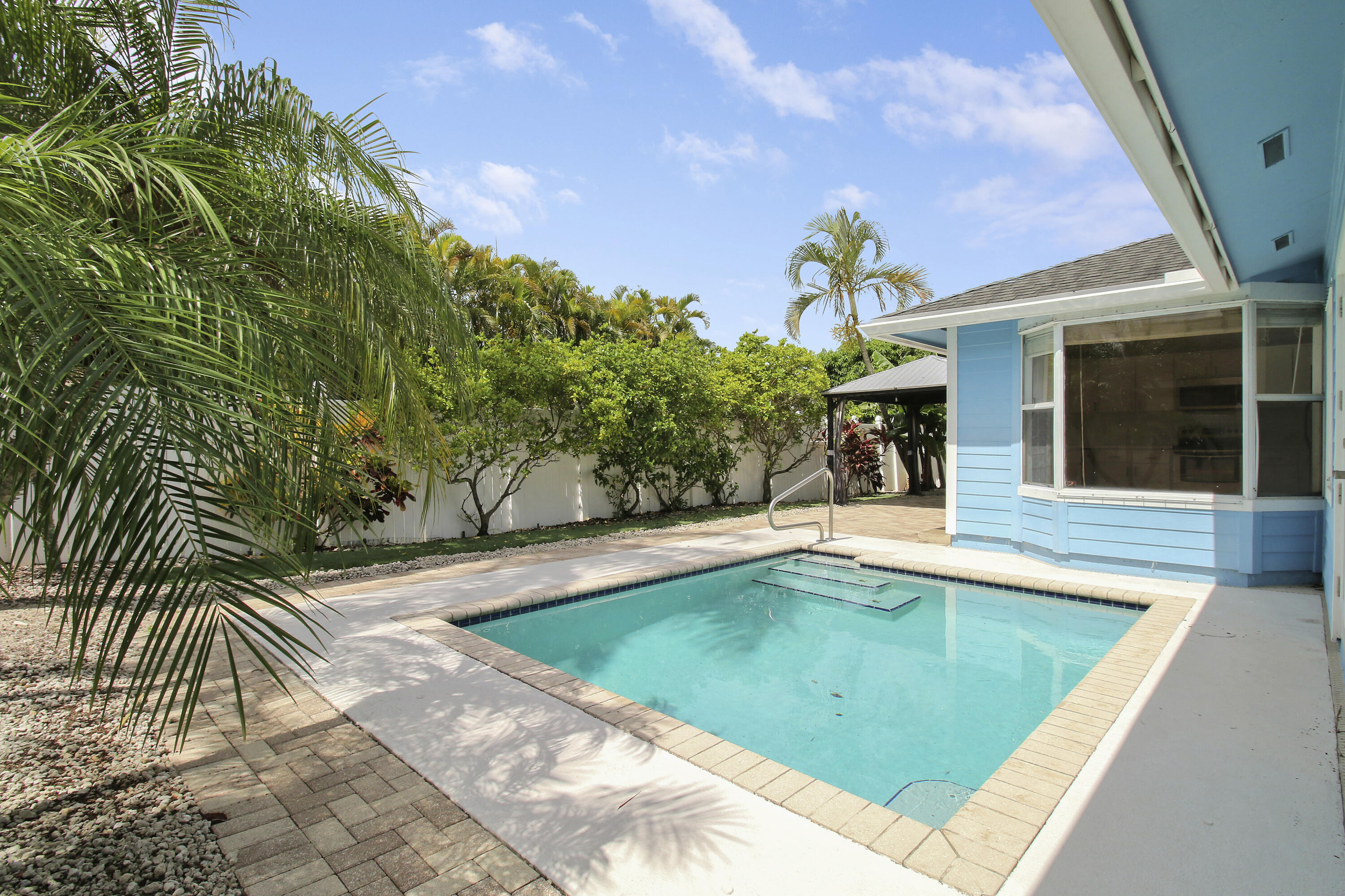 6118 Barbara Street Jupiter, FL 33458 - Photo 27 of 30 House-26