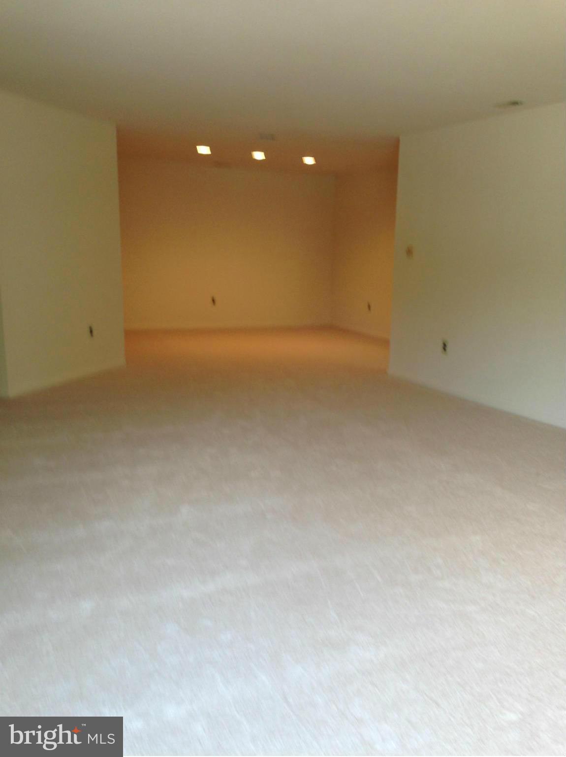 3021 Fallstaff Road, Unit 301B Baltimore, MD 21209 - Photo 5 of 14 Interior (General)