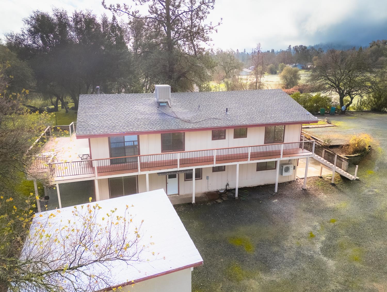 10988 Pleasant Valley Road Penn Valley, CA 95946 - Photo 17 of 90